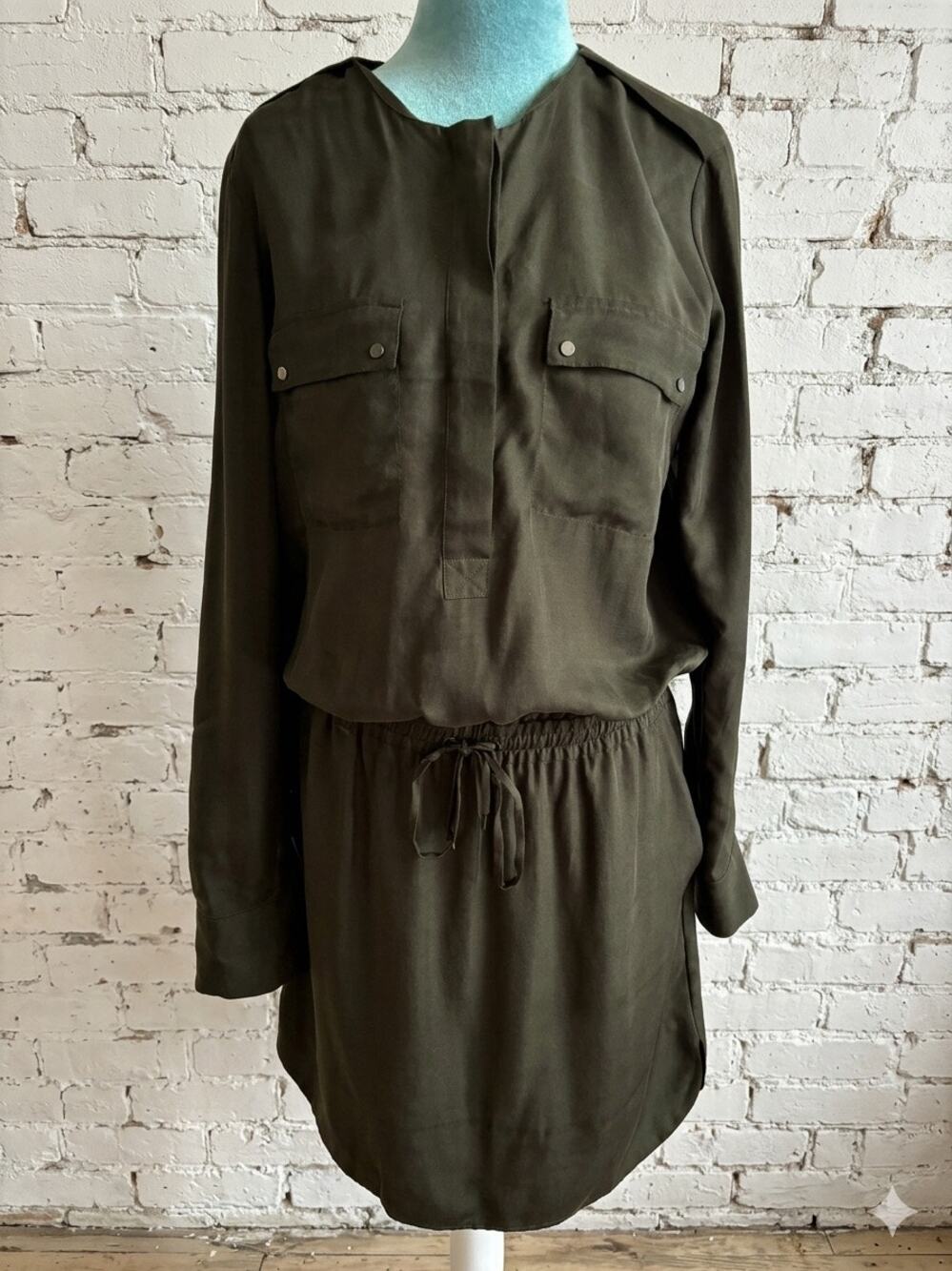 VINCE Quiet Luxury Utility Shirt Dress Lyocell Cupro Drawstring Olive Green S